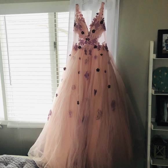 Jovani Dresses & Skirts - Beautiful Jovani Prom Dress